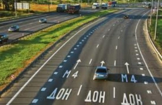 На пути к Сочи: на трассе М4 грузовикам запретили проезд по праздникам и выходным