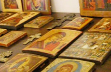 В Великом Новгороде на огороде XVIII века нашли икону