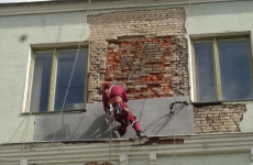 В Воронеже 36 квартир и 7 машин получили повреждения от атаки дронов ВСУ