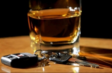 По представлению прокурора осужденный за управление автомобилем в состоянии опьянения будет отбывать наказание в колонии-поселении