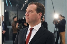 Медведев распределил дотации бюджетам субъектов РФ