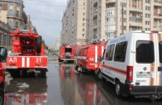 Пожар на складе канцтоваров в Волгограде охватил 1,5 тысячи квадратных метров