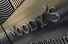 Brent подешевела до $64,7 за баррель