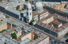 В Петербурге с 25 декабря остановкам автобусов и троллейбусов поменяют названия